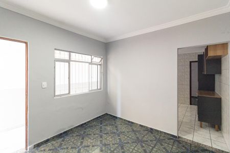 Sala de casa à venda com 3 quartos, 110m² em Jardim Elvira, Osasco