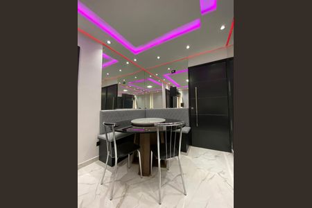 Apartamento à venda com 40m², 1 quarto e 1 vagaSala