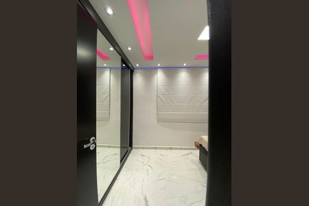 Apartamento à venda com 40m², 1 quarto e 1 vagaQuarto