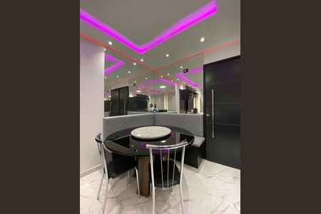 Apartamento à venda com 40m², 1 quarto e 1 vagaSala
