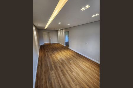 Apartamento à venda com 78m², 3 quartos e 2 vagasFoto 02