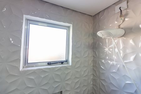Banheiro da Suíte 1 de casa para alugar com 2 quartos, 92m² em Cipava, Osasco