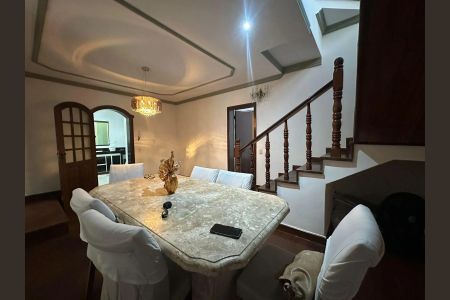 Sala de casa para alugar com 3 quartos, 250m² em Planalto, Belo Horizonte