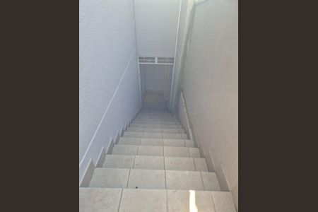 Escada de casa para alugar com 4 quartos, 267m² em Mossunguê, Curitiba