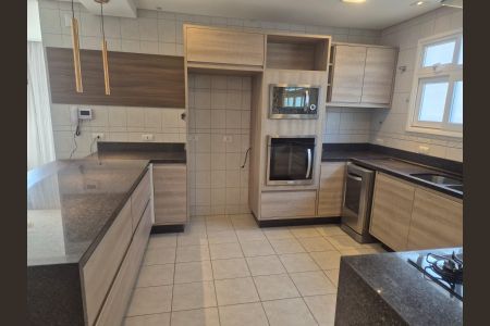 Cozinha de casa para alugar com 4 quartos, 267m² em Mossunguê, Curitiba