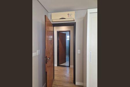 Corredor de casa para alugar com 4 quartos, 267m² em Mossunguê, Curitiba