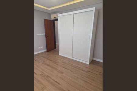 Quarto de casa para alugar com 4 quartos, 267m² em Mossunguê, Curitiba