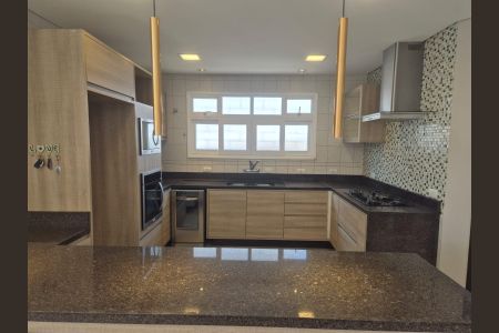Cozinha de casa para alugar com 4 quartos, 267m² em Mossunguê, Curitiba