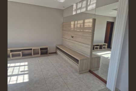 Casa para alugar com 4 quartos, 267m² em Mossunguê, Curitiba