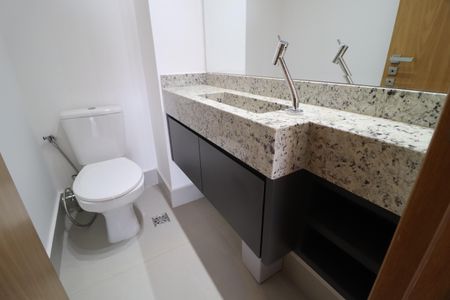 Lavabo de apartamento para alugar com 3 quartos, 103m² em Jardim Sul, Uberlândia