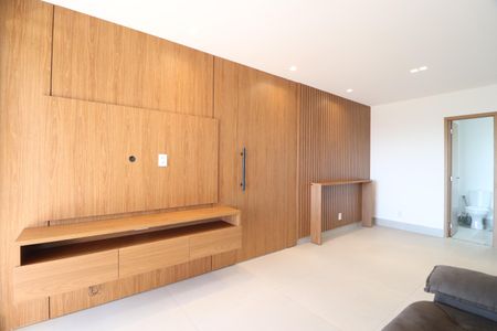 Apartamento para alugar com 103m², 3 quartos e 2 vagasSala