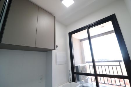 Área de Serviço de apartamento para alugar com 3 quartos, 103m² em Jardim Sul, Uberlândia