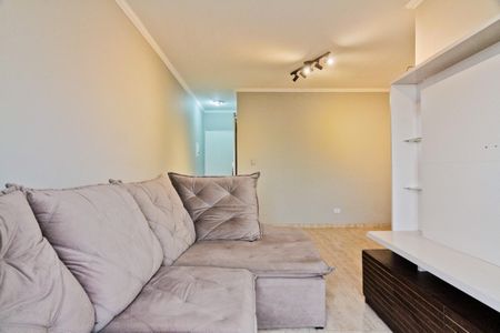 Apartamento para alugar com 3 quartos, 65m² em Vila Dionisia, São Paulo