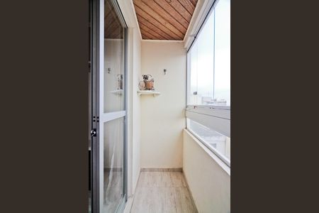 Varanda de apartamento para alugar com 3 quartos, 65m² em Vila Dionisia, São Paulo