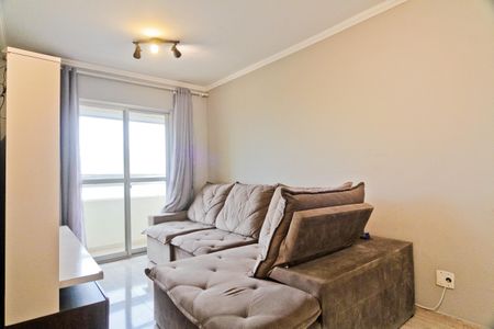 Sala de apartamento para alugar com 3 quartos, 65m² em Vila Dionisia, São Paulo