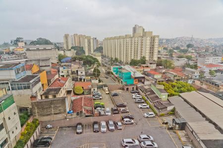Vista de apartamento para alugar com 3 quartos, 65m² em Vila Dionisia, São Paulo