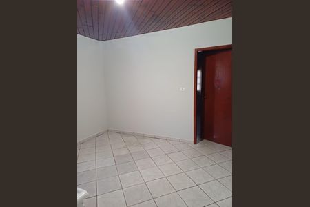 Sala de casa de condomínio para alugar com 1 quarto, 35m² em Parque da Fonte, São José dos Pinhais