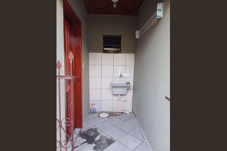 Área de serviço de casa de condomínio para alugar com 1 quarto, 35m² em Parque da Fonte, São José dos Pinhais