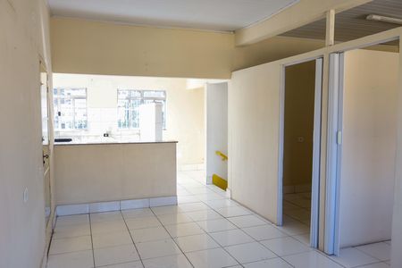 Casa para alugar com 90m², 2 quartos e sem vaga Casa para alugar com 90m², 2 quartos e sem vagasala