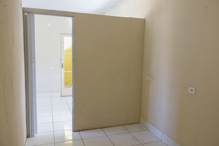 Quarto 1 de casa para alugar com 2 quartos, 90m² em Jardim Helena Maria, Osasco