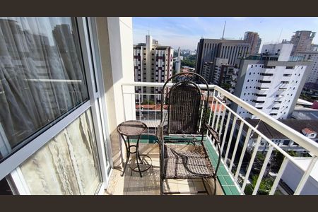 Varanda de apartamento à venda com 1 quarto, 33m² em Vila Mariana, São Paulo