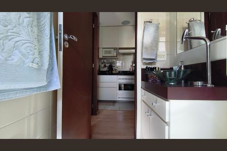 Banheiro de apartamento à venda com 1 quarto, 33m² em Vila Mariana, São Paulo