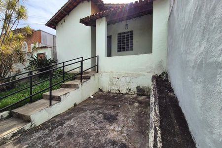 Garagem de casa à venda com 3 quartos, 251m² em Vila Marieta, Campinas