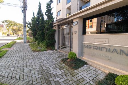 Fachada do bloco de apartamento à venda com 3 quartos, 84m² em Bacacheri, Curitiba