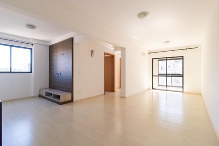 Apartamento à venda com 3 quartos, 84m² em Bacacheri, Curitiba