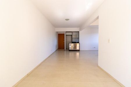 Apartamento à venda com 84m², 3 quartos e 2 vagas Apartamento à venda com 84m², 3 quartos e 2 vagasSala