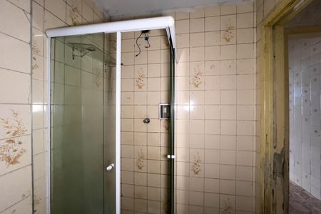 Banheiro de kitnet/studio à venda com 1 quarto, 21m² em Liberdade, São Paulo