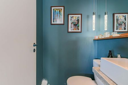 Lavabo de apartamento para alugar com 3 quartos, 134m² em Vila Anastácio, São Paulo