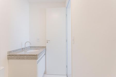 Apartamento para alugar com 24m², 1 quarto e sem vaga Apartamento para alugar com 24m², 1 quarto e sem vagaBanheiro da Suíte
