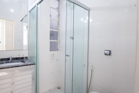 Banheiro suite  de apartamento para alugar com 2 quartos, 88m² em Carmo, Belo Horizonte