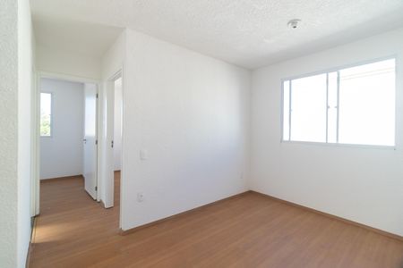 Sala de apartamento para alugar com 2 quartos, 50m² em Bangu, Rio de Janeiro