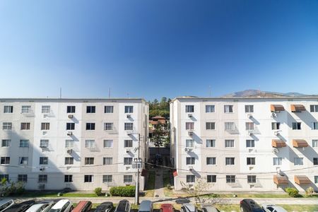 Vista do Quarto 2 de apartamento para alugar com 2 quartos, 50m² em Bangu, Rio de Janeiro