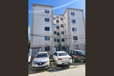 Fachada do bloco de apartamento para alugar com 2 quartos, 50m² em Bangu, Rio de Janeiro