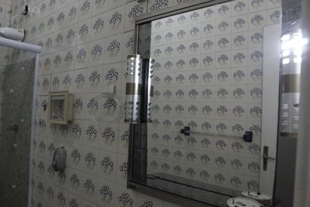Apartamento à venda com 190m², 3 quartos e 2 vagasBanheiro da Suíte