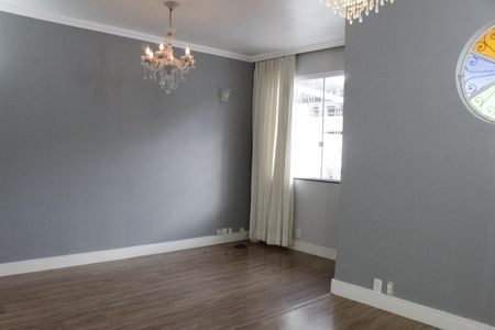Apartamento à venda com 190m², 3 quartos e 2 vagasSala