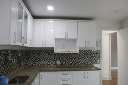Apartamento à venda com 190m², 3 quartos e 2 vagasCozinha