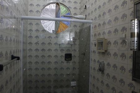 Apartamento à venda com 190m², 3 quartos e 2 vagasBanheiro da Suíte