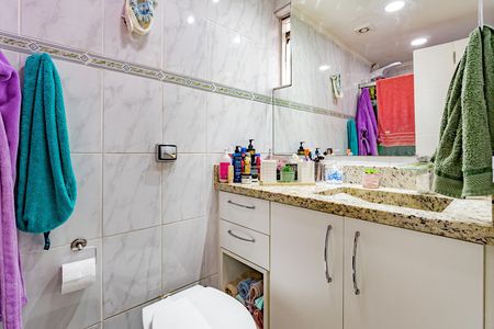 Banheiro Social de apartamento para alugar com 2 quartos, 62m² em Vila Moinho Velho, São Paulo