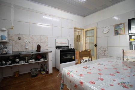 Garagem de casa à venda com 3 quartos, 100m² em Recanto das Emas, Brasília