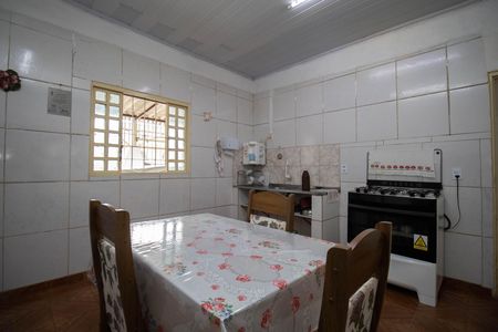Cozinha de casa à venda com 3 quartos, 100m² em Recanto das Emas, Brasília