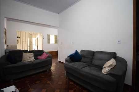 Casa à venda com 3 quartos, 100m² em Recanto das Emas, Brasília