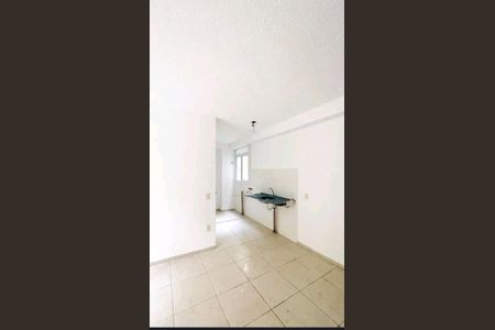 Cozinha de apartamento para alugar com 2 quartos, 39m² em Rio do Ouro, São Gonçalo
