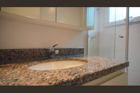 Apartamento para alugar com 76m², 2 quartos e 2 vagasBanheiro suite 2