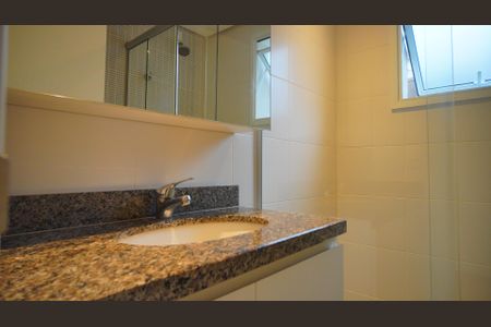 Apartamento para alugar com 76m², 2 quartos e 2 vagasBanheiro da Suíte 1