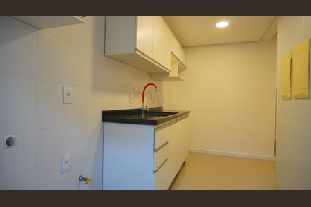 Apartamento para alugar com 76m², 2 quartos e 2 vagasCozinha 