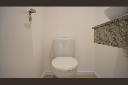 Apartamento para alugar com 76m², 2 quartos e 2 vagasLavabo da sala 